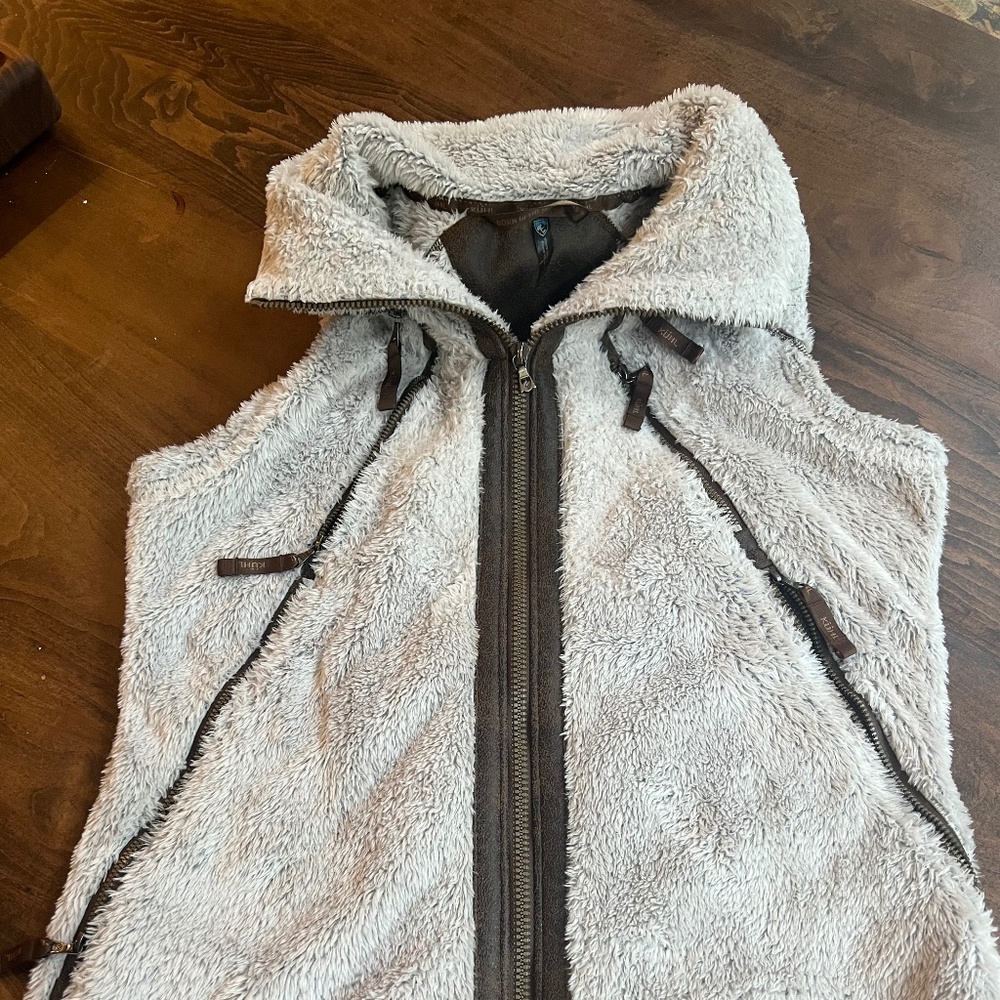 Kuhl Born in the Mountains Hooded Flight Vest M